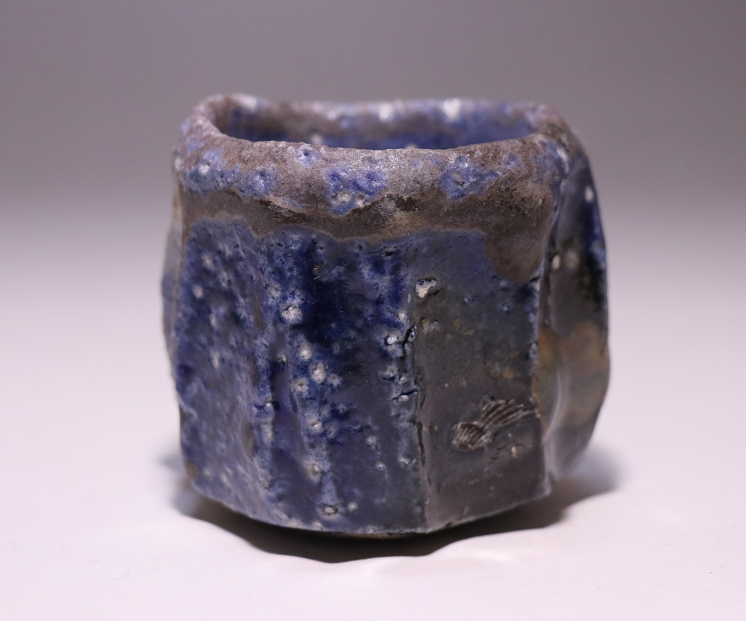 大岩智之 作 「黒酒注」 ～備前焼専門卸小売店 川口陶楽苑～