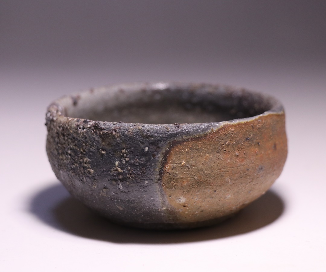 金重 剛 作 「備前酒呑」 ～備前焼専門卸小売店 川口陶楽苑～