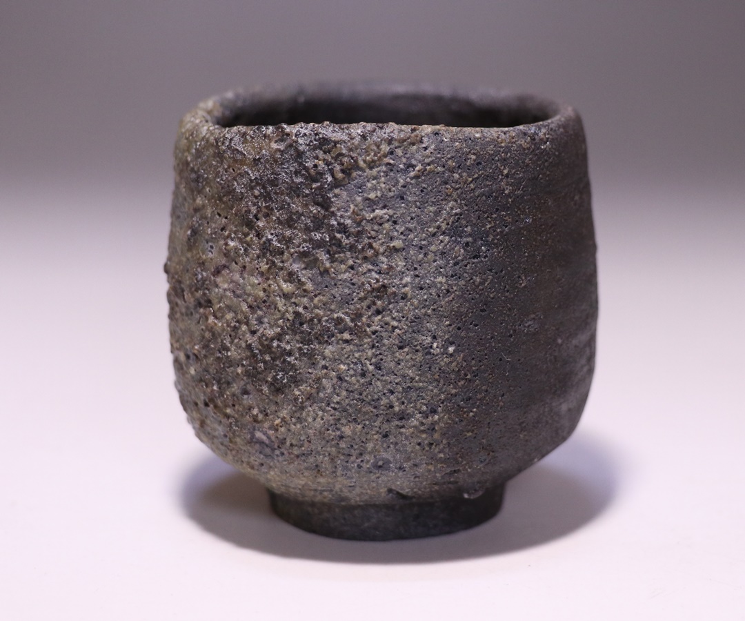 金重晃介 作 「備前酒呑」 ～備前焼専門卸小売店 川口陶楽苑～