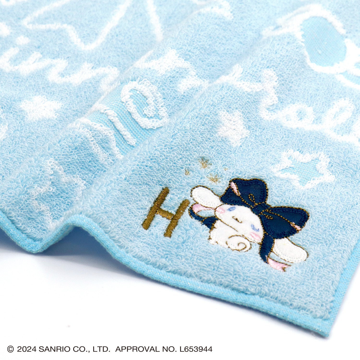 Sanrio characters』ビッグリボン（シナモロール） タオルハンカチ