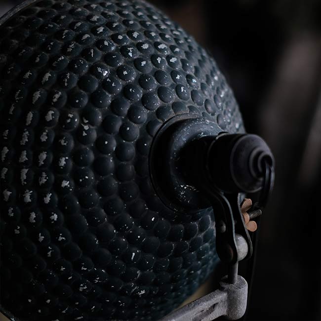 四連のスポットライト – zakka store towi