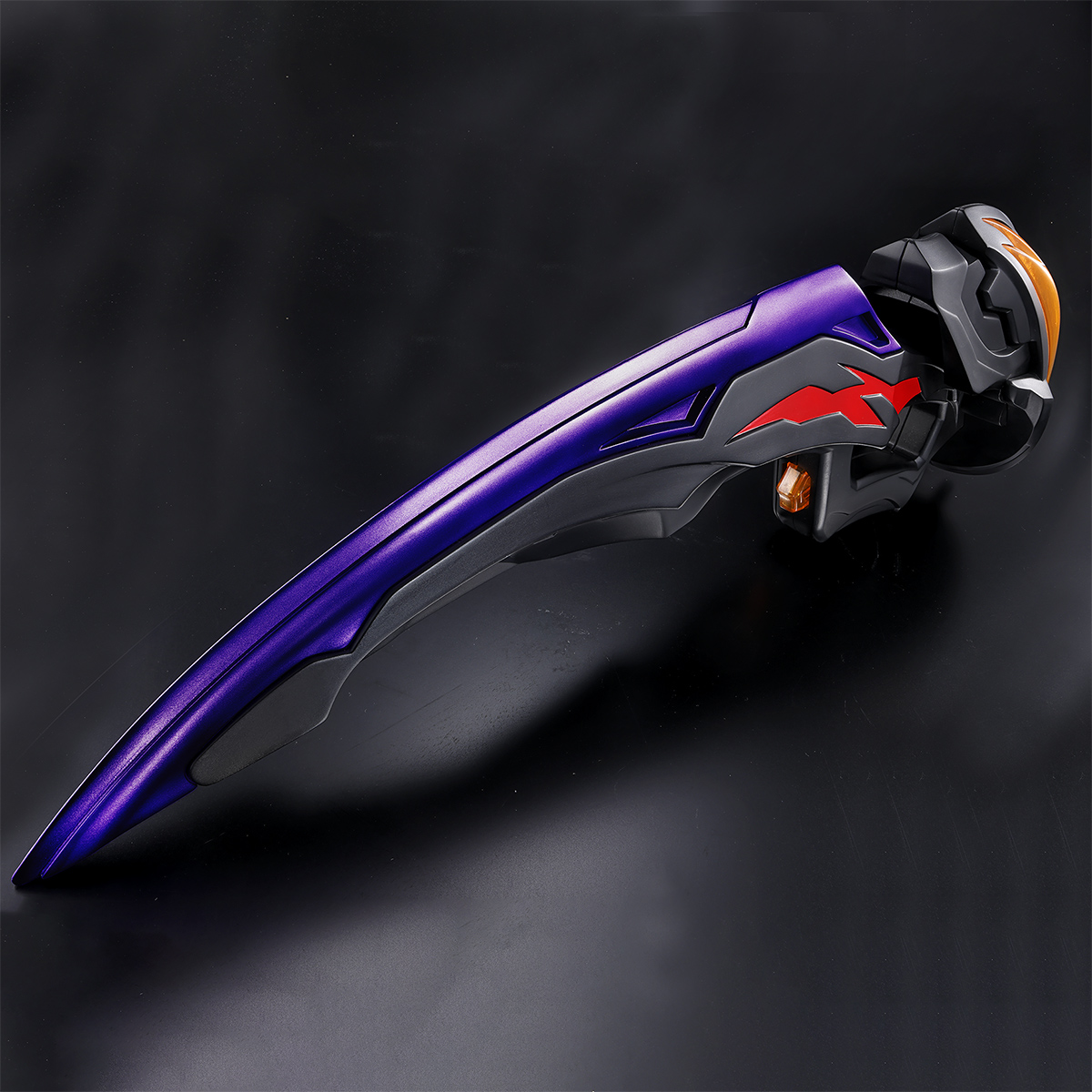 ウルトラレプリカ ベリアロク｜ウルトラマンおもちゃウェブ｜バンダイ