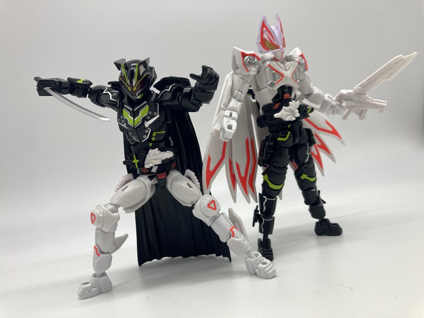 タイクーン最強フォームから2アイテムが商品化！｜仮面ライダー