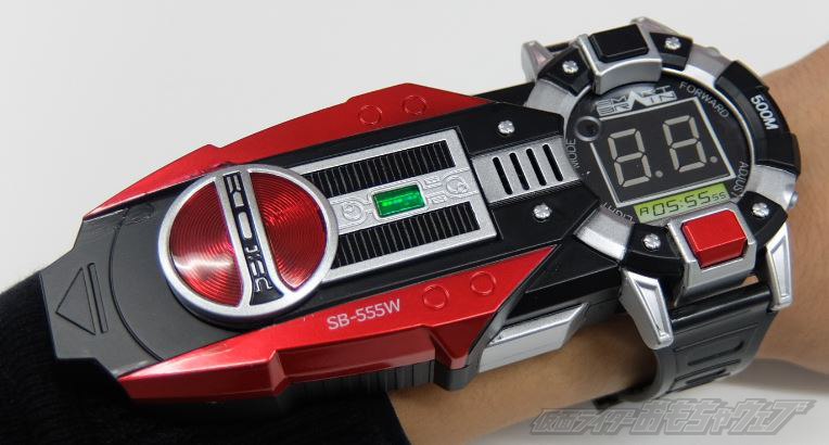 CSMファイズアクセル 塗装サンプル｜仮面ライダーおもちゃウェブ