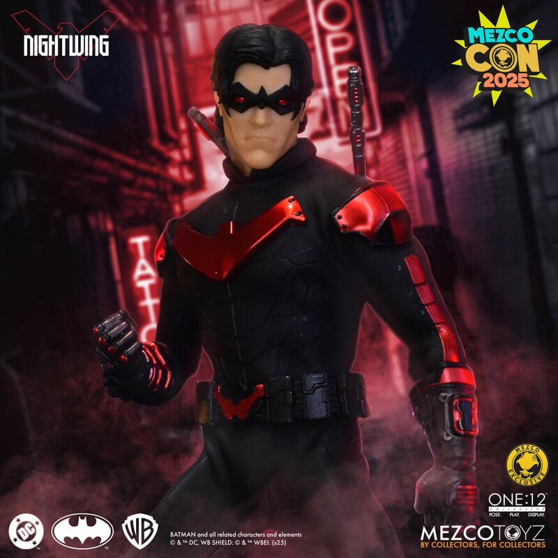 SDCC 2025 Mezco Toyz ONE:12 Collective: Nightwing New 52 Edition Actio