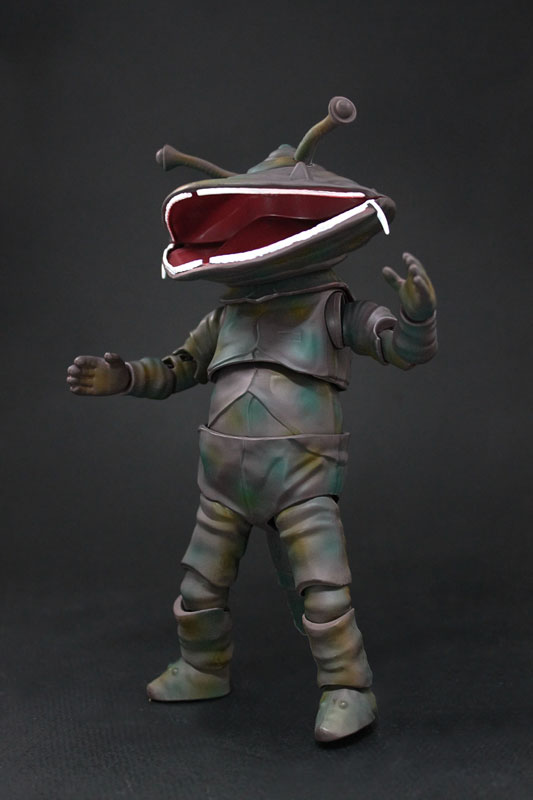 レッドマン】MAF『カネゴン』可動フィギュア【EVOLUTION・TOY】より