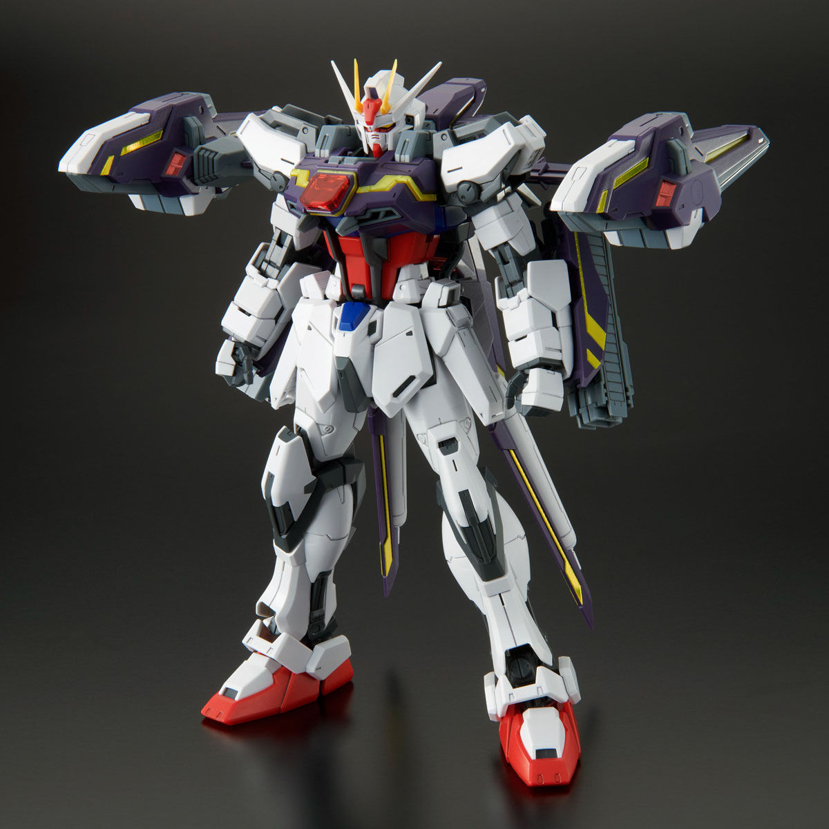ガンプラ】MG 1/100『ライトニングストライクガンダム Ver.RM