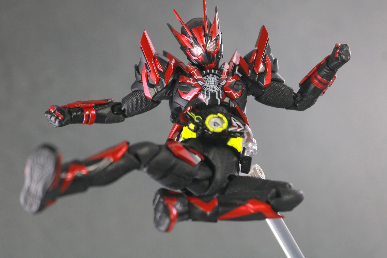 S.H.フィギュアーツ 仮面ライダーゼロワン ヘルライジングホッパー