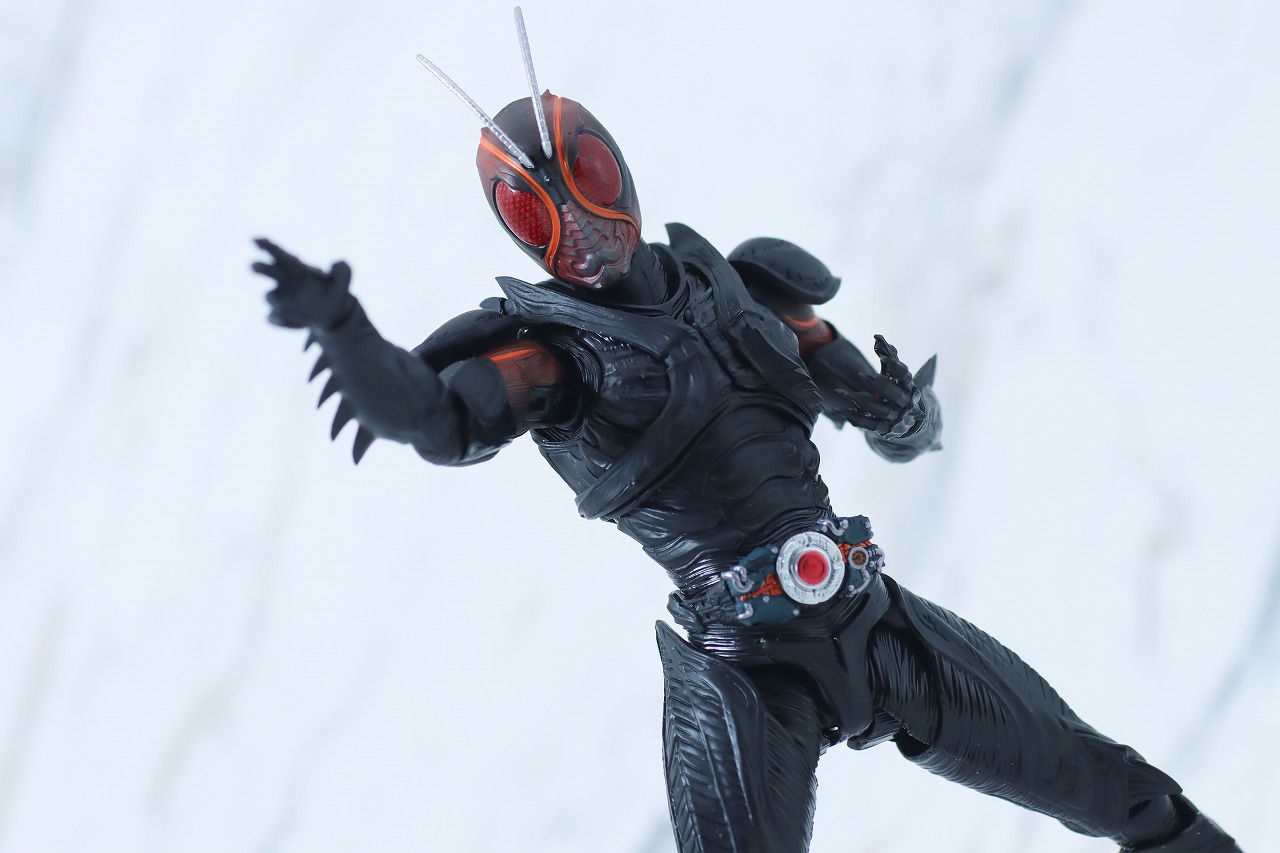 S.H.フィギュアーツ 仮面ライダーBLACK SUN 初変身Ver. レビュー