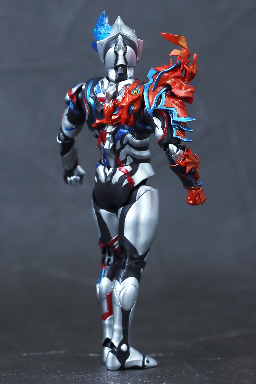 S.H.フィギュアーツ ウルトラマンブレーザー ファードランアーマー