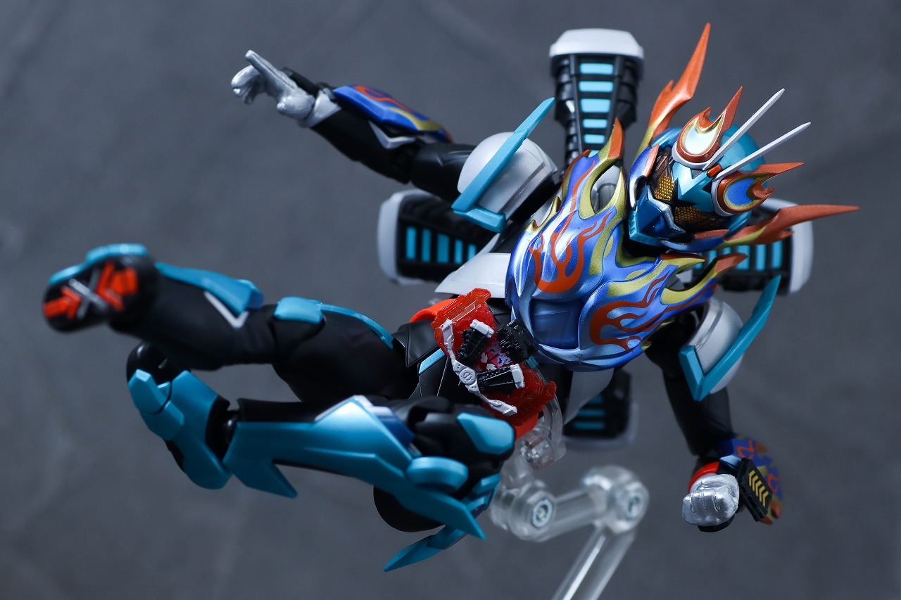 S.H.フィギュアーツ 仮面ライダーファイヤーガッチャード スチーム