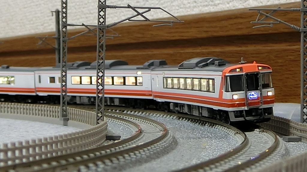 Nゲージ 1725 キハ183系 おおぞらに室内灯を仕込む | 豊四季車両基地