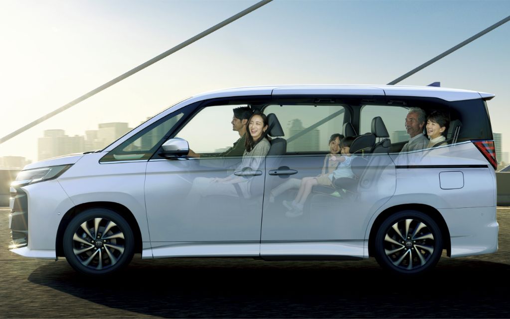 トヨタ ノア | トヨタ自動車WEBサイト