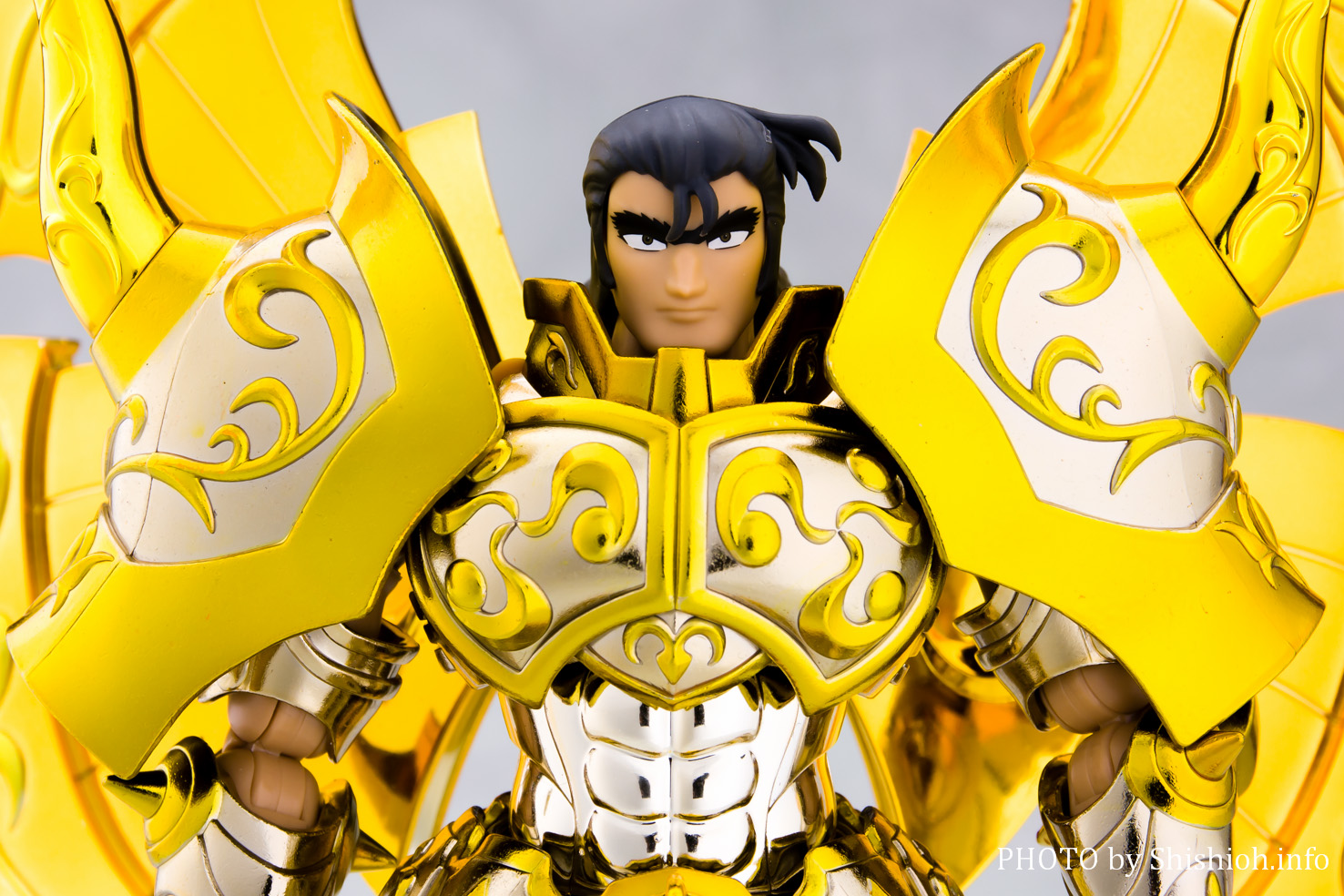 聖闘士聖衣神話EX タウラスアルデバラン（神聖衣）