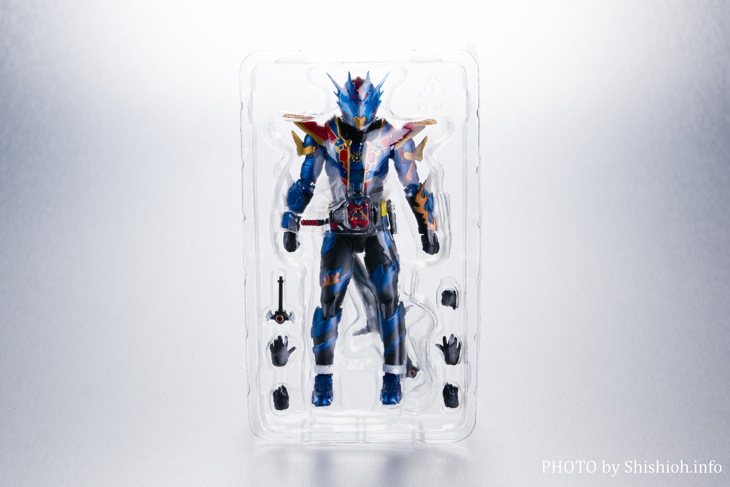 レビュー】 S.H.Figuarts 仮面ライダーグレートクローズ