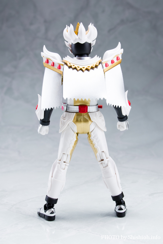 レビュー】S.H.Figuarts 仮面ライダーガヴ ケーキングフォーム