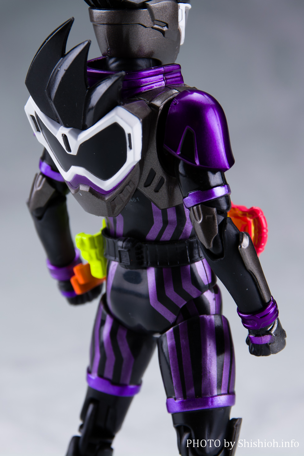 レビュー】S.H.Figuarts 仮面ライダーゲンム アクションゲーマー レベル2