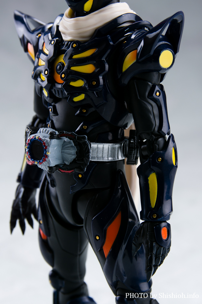 徹底レビュー】S.H.Figuarts 仮面ライダードレッド零式