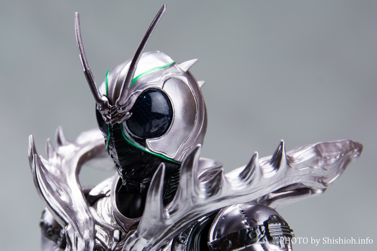 レビュー】S.H.Figuarts 仮面ライダーSHADOWMOON