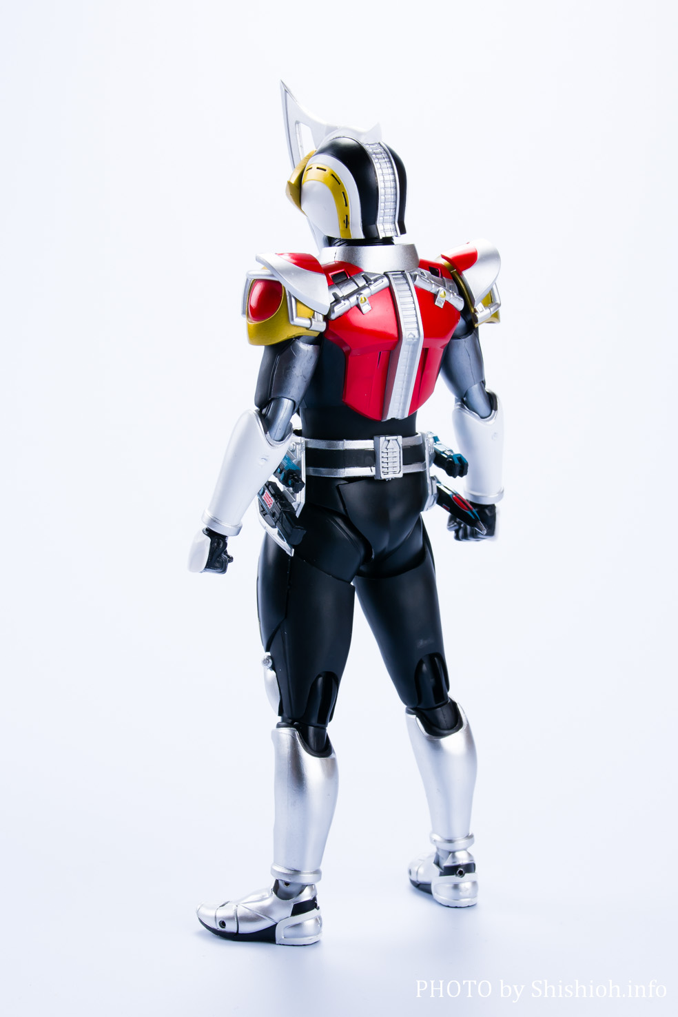 レビュー】S.H.Figuarts（真骨彫製法） 仮面ライダー電王 アックスフォーム