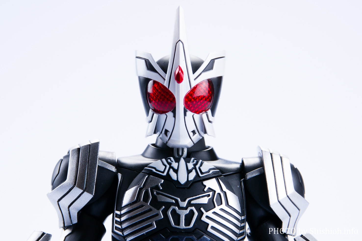 レビュー】S.H.Figuarts（真骨彫製法） 仮面ライダーオーズ サゴーゾ