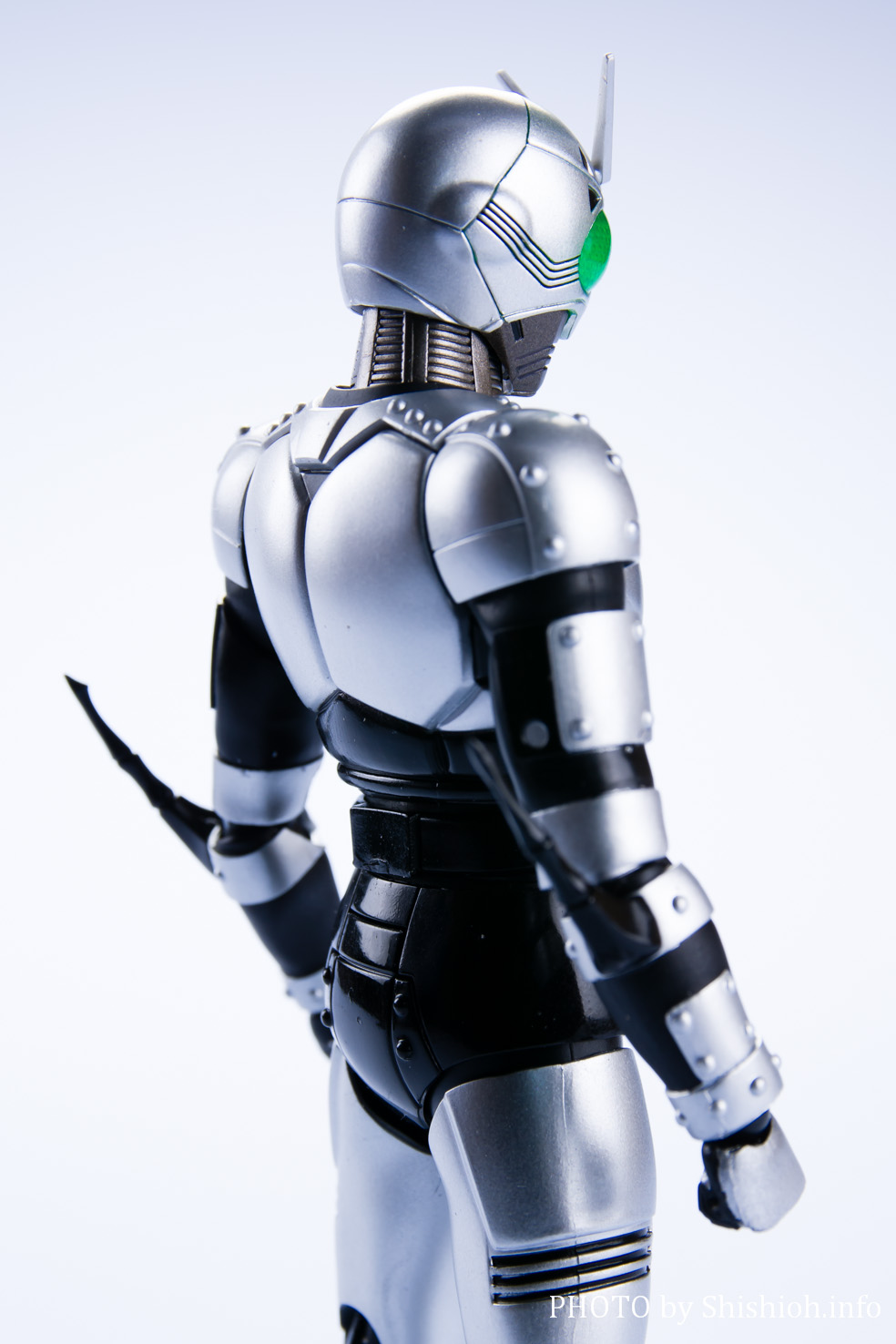 レビュー】 S.H.Figuarts（真骨彫製法）シャドームーン