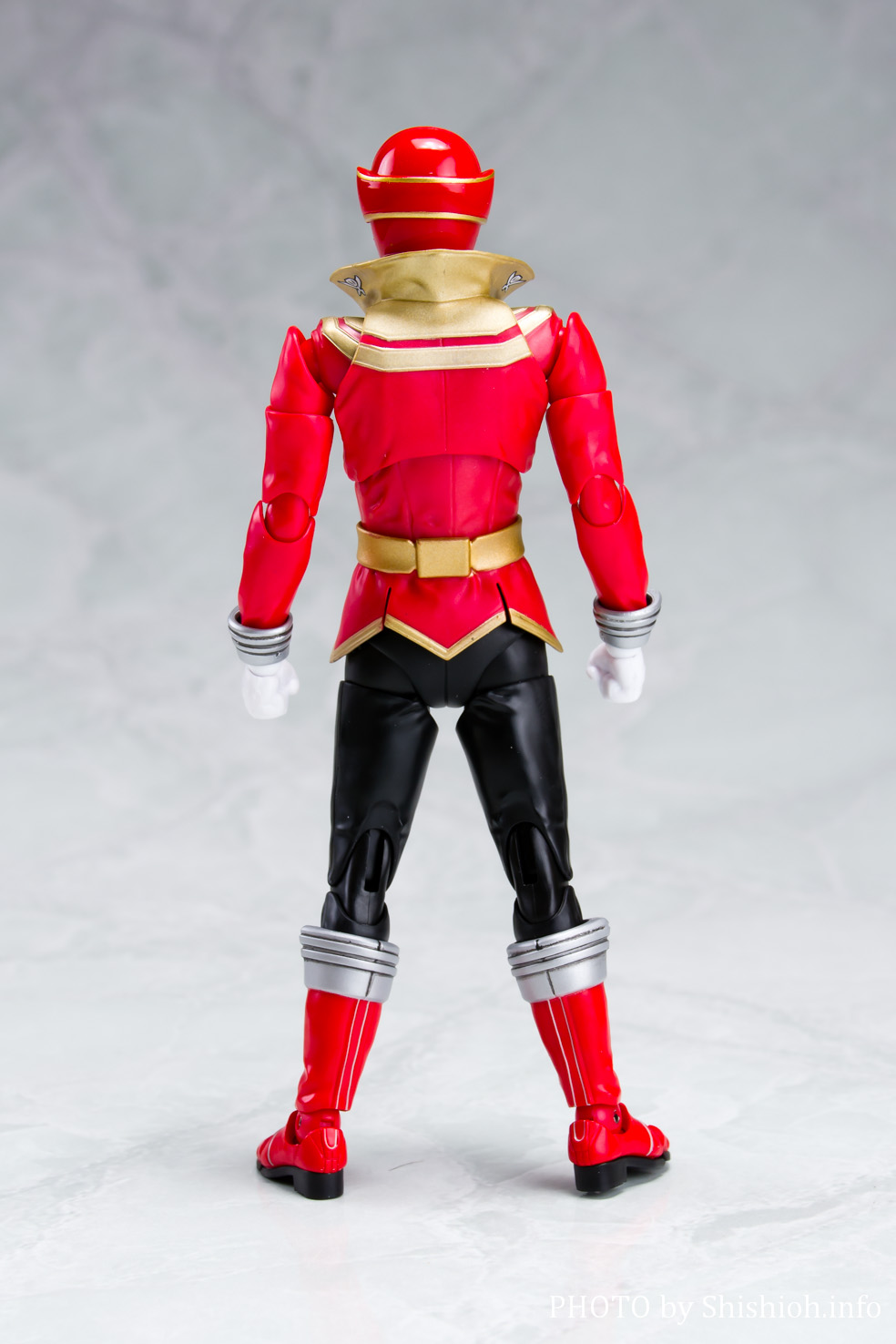 レビュー】S.H.Figuarts（真骨彫製法） ゴーカイレッド