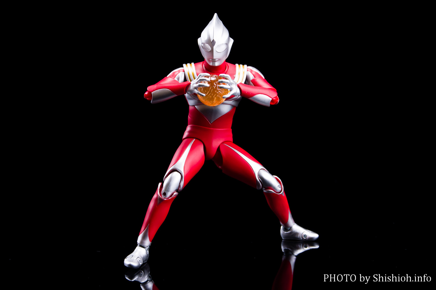 レビュー】S.H.Figuarts（真骨彫製法） ウルトラマンティガ パワータイプ