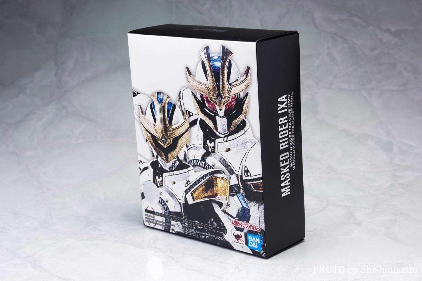 レビュー】 S.H.Figuarts（真骨彫製法） 仮面ライダーイクサ セーブ