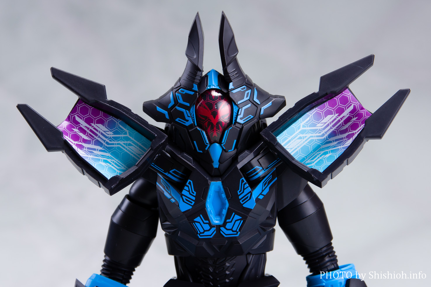 レビュー】S.H.Figuarts テラフェイザー