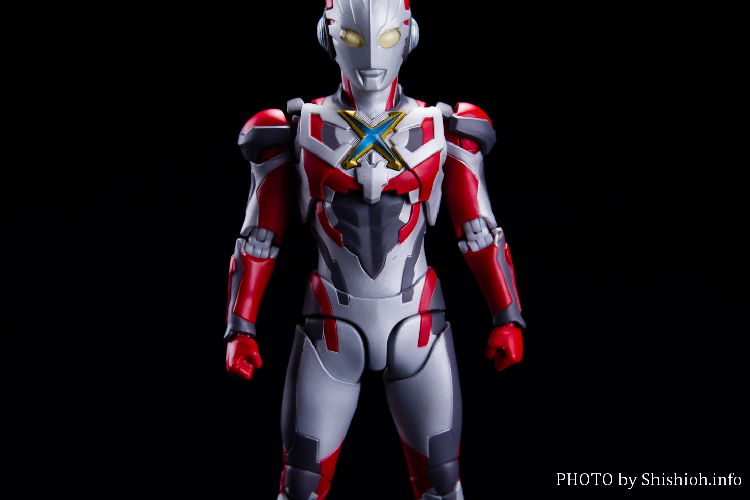 レビュー】 S.H.Figuarts ウルトラマンエックス ＆ ゴモラアーマーセット