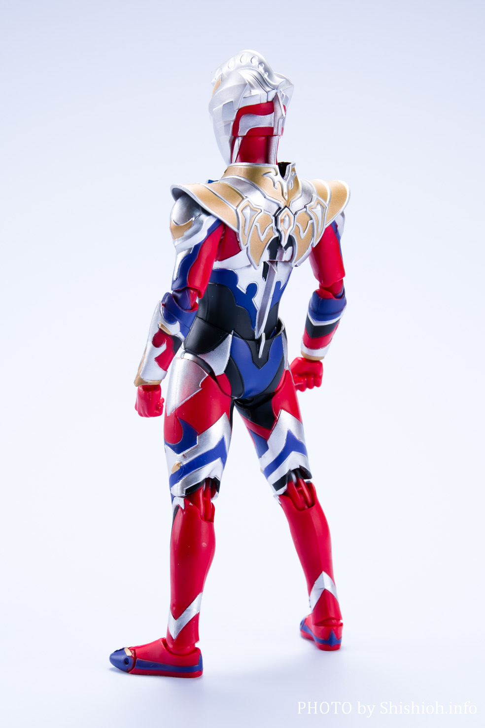 レビュー】 S.H.Figuarts ウルトラマンゼット ガンマフューチャー