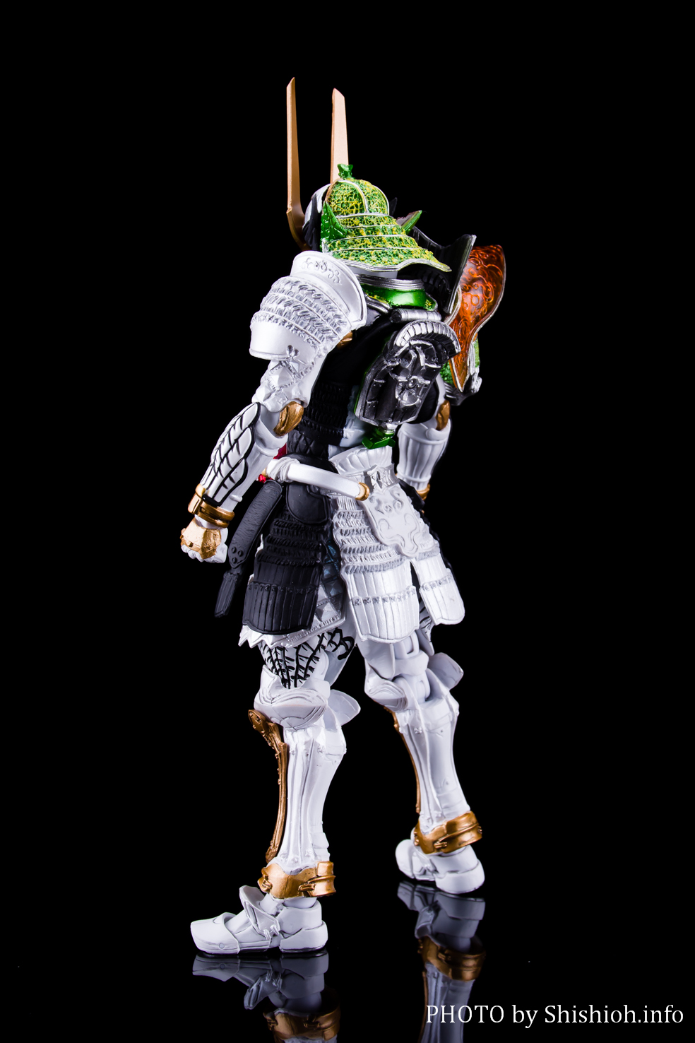 レビュー】S.I.C. 仮面ライダー斬月・真 メロンエナジーアームズ