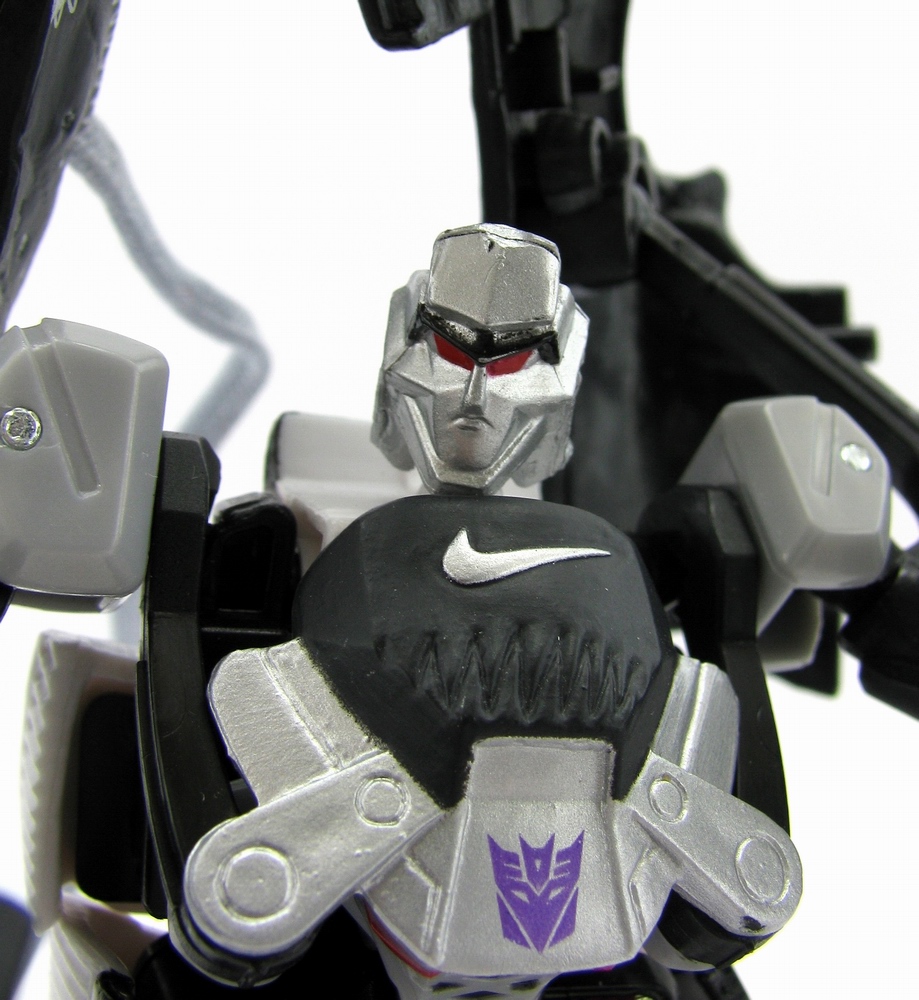 Megatron (Nike Free 7.0) - Transformers Toys - TFW2005