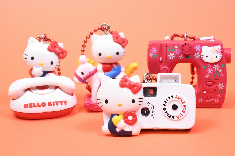 d*7様 ハローキティ30周年記念 ミニチュアコレクション クロック レア