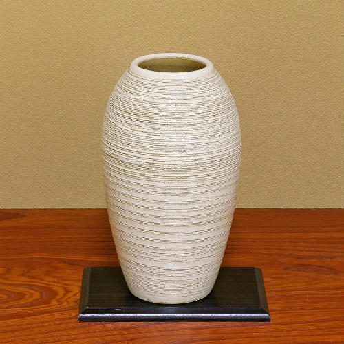 楽天市場】信楽焼 大型 フラワーベース 白 窯変 櫛目 10号 おしゃれ 壺