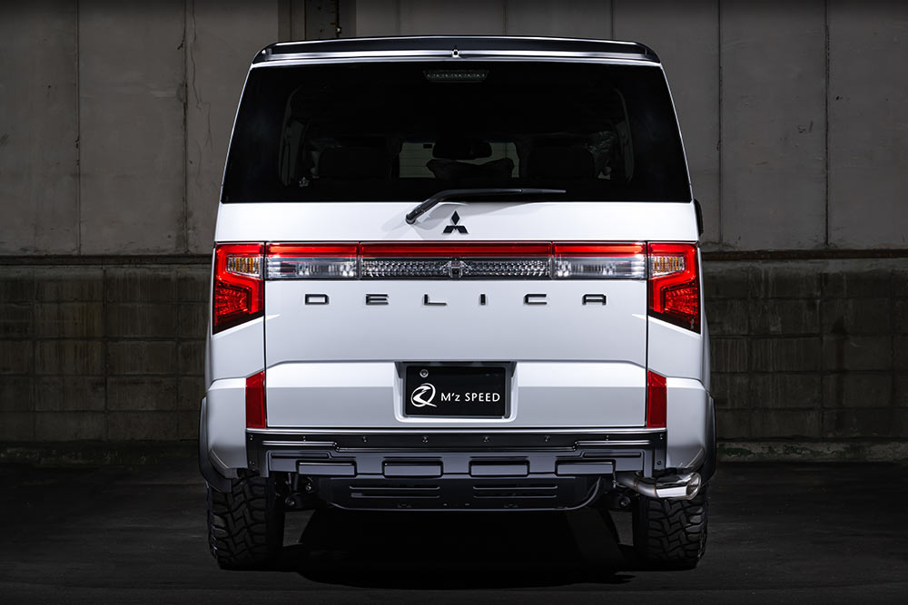 楽天市場】[ミツビシ デリカD:5]クロスライン リアバンパーガード【AES