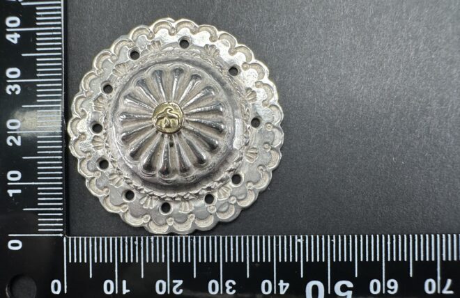 楽天市場】ゴローズ goro's OLD美品 K18付きフラワーコンチョ ※巾着