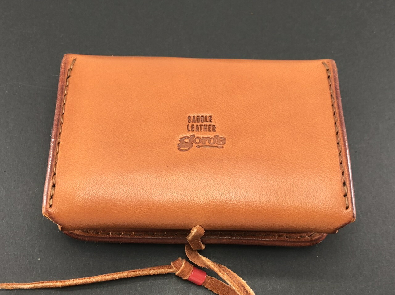 楽天市場】ゴローズ goro's [新品] カードケース 赤茶 : モンテカルロ原宿