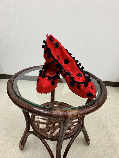 楽天市場】フラメンコ シューズケース（赤x黒水玉）(黒x赤水玉