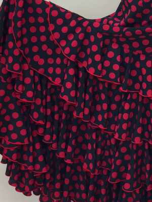 楽天市場】フラメンコ衣装 スカート 水玉ファルダ4段フリル 黒地に赤