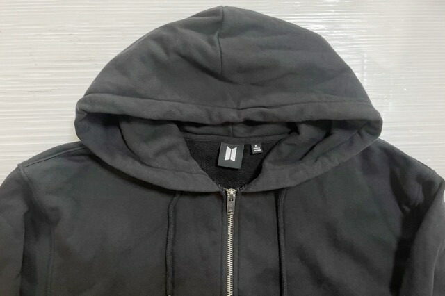 楽天市場】【送料無料】BTS（ビーティーエス）ZIP-UP HOODIE 01 ジップ