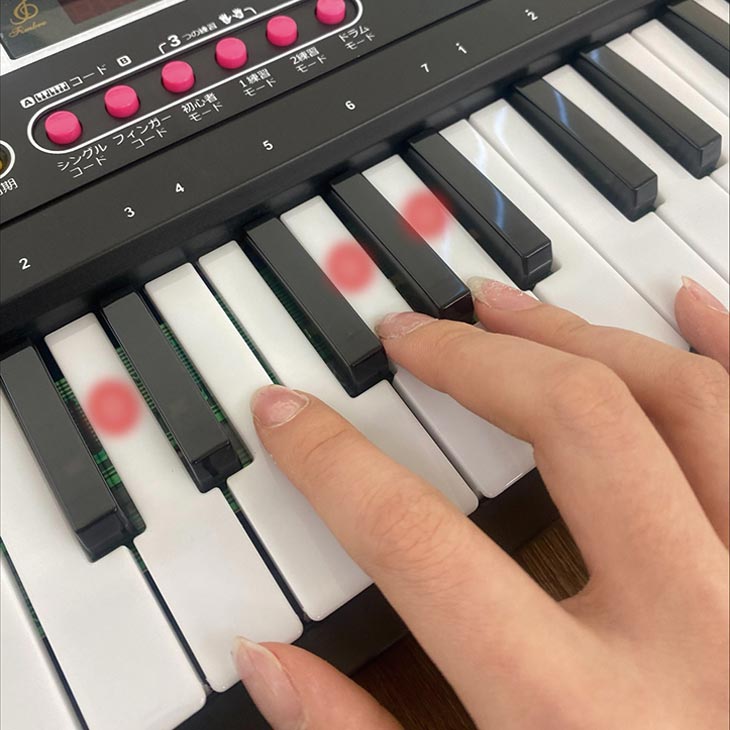 楽天市場】光る鍵盤 電子ピアノ キーボード ガイド機能付き ピアノ 61