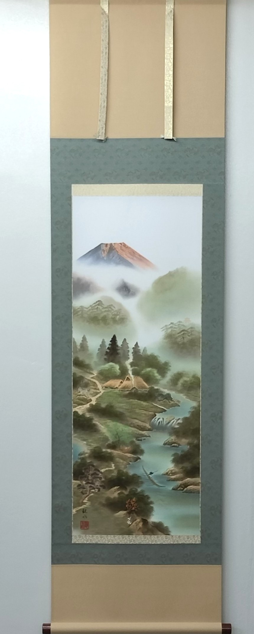 楽天市場】掛け軸 風水霊峰四神図 54.5cm×190cm 桐箱入 オニックス