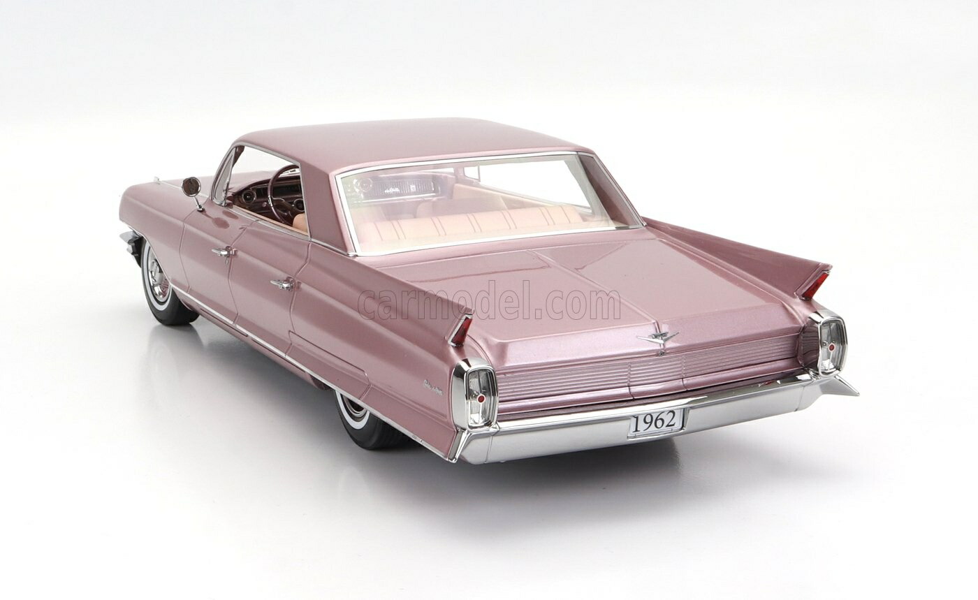 楽天市場】ミニカー アメ車 1/18 キャデラック セダン STAMP-MODELS 1