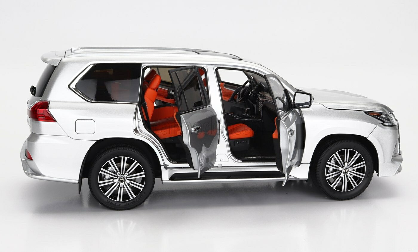 楽天市場】ミニカー 1/18 レクサス LX570 SUV LCD-MODEL 1/18 LEXUS