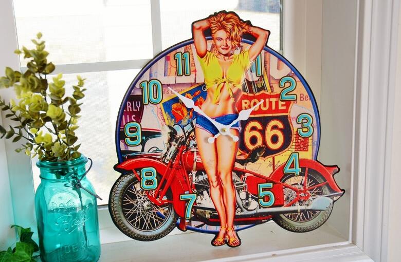 楽天市場】壁掛け時計 時計 レトロ ヤンキーギャル ROUTE 66 セクシー