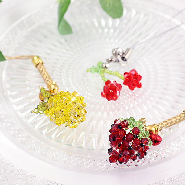 楽天市場】キラキラ クリスタル ビーズ フルーツ ストラップ