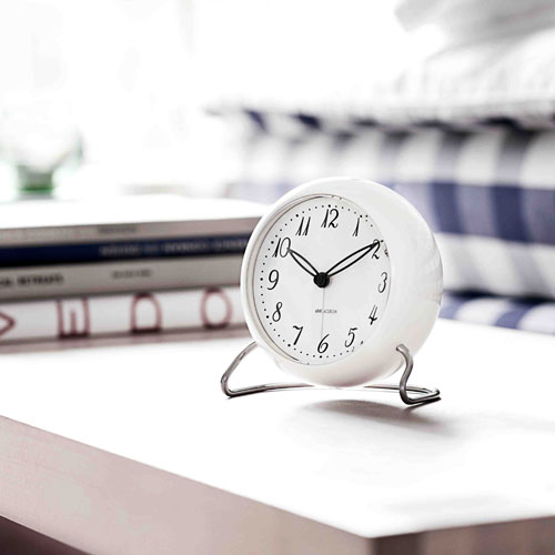 楽天市場】【国内正規品】置き時計 アラームクロック アナログ 北欧