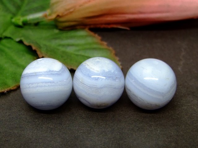 楽天市場】g3-723 16mm AA ブルーレースアゲート 1粒売り 鑑別済・本物